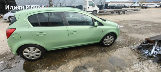 Опел корса 2010г 1.2 бензин , снимка 2 - Автомобили и джипове - 54255770