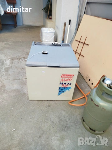 Хладилник COLEMAN на 12/ 220 V-GAS, снимка 12 - Хладилници - 54339179
