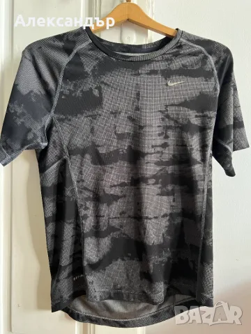 Тениска Nike DRI-FIT, размер S