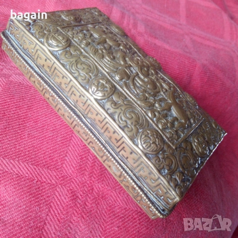 Свастика, кутия, Тибет , снимка 3 - Антикварни и старинни предмети - 54452954