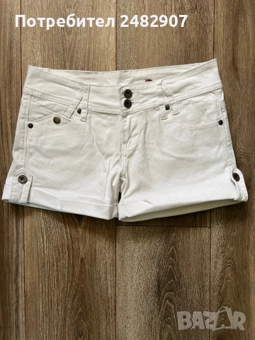 Къси дамски панталони, снимка 2 - Къси панталони и бермуди - 54137290
