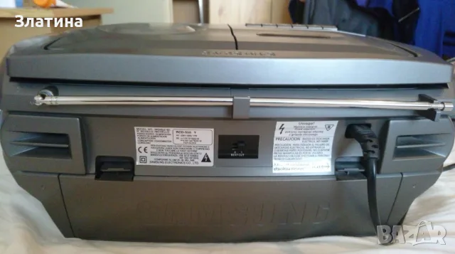 CD радио касетофон Samsung RCD-S50, снимка 3 - Радиокасетофони, транзистори - 55395220