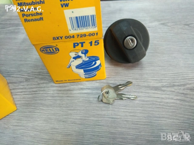 8XY004729001**NEU**HELLA**VAG**VW*GOLF*JETTA*PASSAT 88 -AUDI**Капачка, горивен резервоар* , снимка 2 - Части - 55280428
