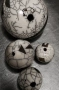 Авторски комплект студийна керамика „RAKU Crackle Spheres“ – 4 броя, снимка 4