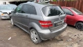 Mercedes-Benz B 200 CDI на части, снимка 4