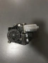 Мотор за стъкло предна дясна врата Bosch за Audi A4 (2000) 0130821786, снимка 3