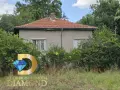 Двуетажна къща в село Злато поле, общ. Димитровград, снимка 4