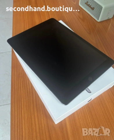 iPad 8 , снимка 2 - Таблети - 54597560