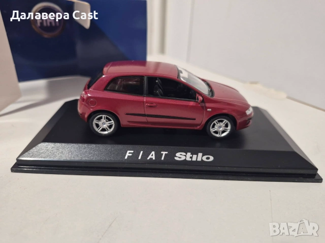 1/43 Fiat Stilo Norev , снимка 4 - Колекции - 54992717