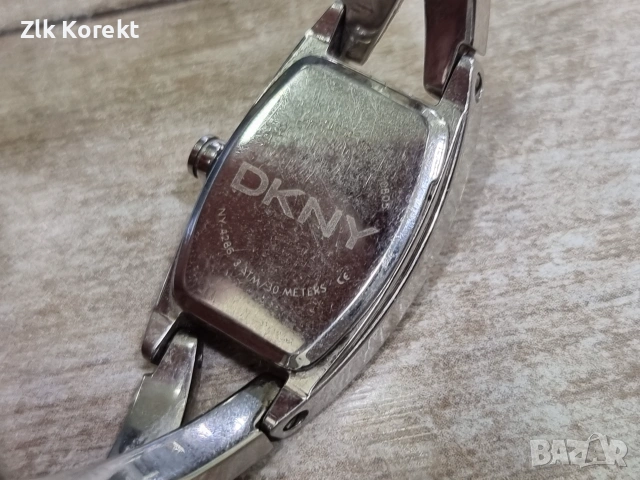 Дамски часовник DKNY , снимка 5 - Дамски - 55001228