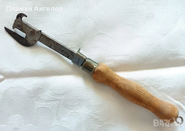 Ретро колекционерска отварачка за консерви A&J-USA от1950г. 