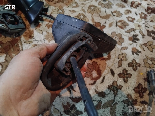 2броя огледала за Audi 80 B4, снимка 2 - Части - 54581343