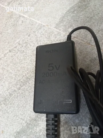 Зарядно устройство за Sony PlayStation Portable (PSP), модел PSP-104, снимка 2 - Аксесоари - 55295631