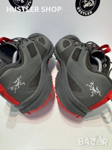 Туристически обувки ARC'TERYX. Номер 44, снимка 4 - Маратонки - 55225856