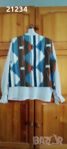 Бяла дамска копринена риза и елече , снимка 2 - Ризи - 54232148