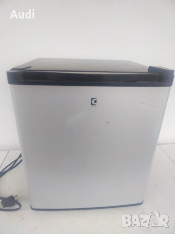 Мини бар / мини хладилник/ пиелте   CLIMATE CR-40A Обем: 40 литра Вътрешни лед осветление  Охлажда х, снимка 11 - Хладилници - 54154658