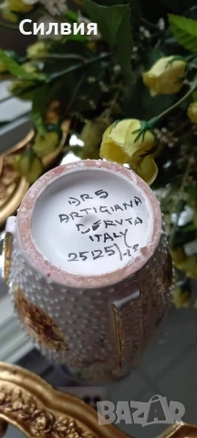 Малка вазичка Deruta Italy 🇮🇹 , снимка 5 - Вази - 54659534