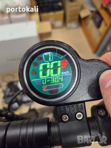 Електрическа тротинетка Wizzard 2.0 Scooters 350W 36V, снимка 2 - Други спортове - 55270099