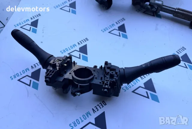 255674797R лостчета за фарове, мигачи и чистачки с auto от Renault Clio 5 1.0 TCe двигател H4D470