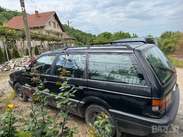 VW Passat 1.6TD, снимка 3 - Автомобили и джипове - 54630919