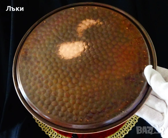 Меден поднос,ръчно кована чиста червена мед. , снимка 2 - Антикварни и старинни предмети - 55206839