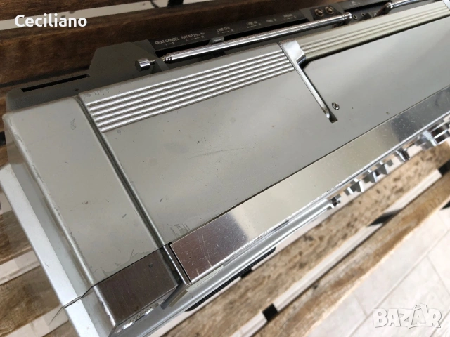 Радиокасетофон Sanyo M-X920K – легендарен ретро  boombox модел!, снимка 8 - Радиокасетофони, транзистори - 54610569