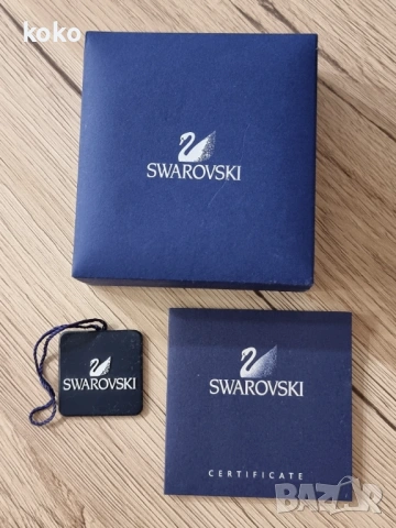 Колие Swarovski Оригинално, снимка 3 - Колиета, медальони, синджири - 54151631