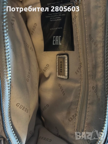 Оригинална чанта Guess, снимка 6 - Чанти - 54267328
