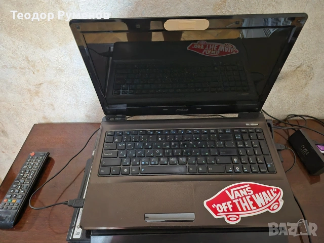 Лаптоп ASUS X52J Core i3 SSD 120GB 4GB RAM, снимка 4 - Лаптопи за работа - 54685271
