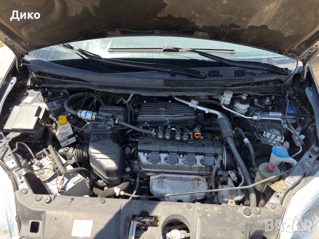 Honda Fr-v , газ- бензин , снимка 12 - Автомобили и джипове - 55243213