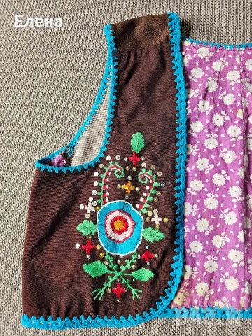 Тракийско елече за носия с бродерия, снимка 2 - Антикварни и старинни предмети - 54113014