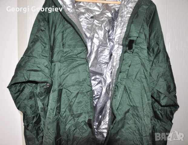 Чисто нов дъждобран Ferrino Trekker RP L/XL, снимка 12 - Якета - 54721079