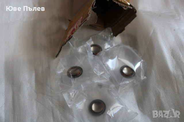 За тонколони  KEFF IQ3 - Титаниеви Куполи с Намотки за пищялките 