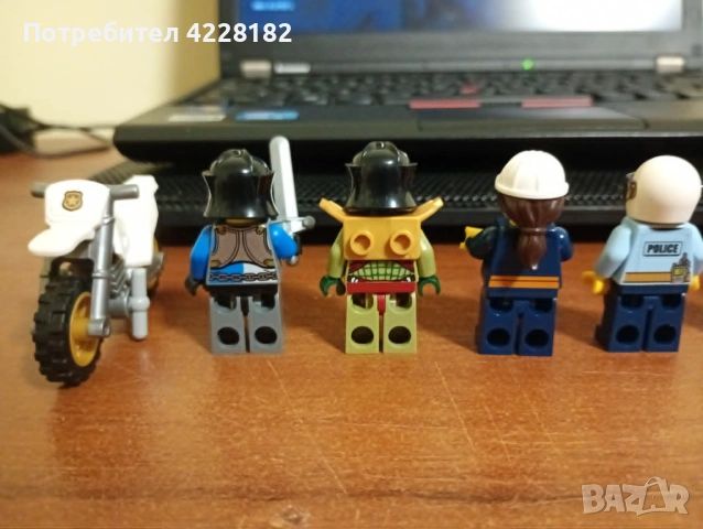 Lego минифигури и части (Всичко заедно), снимка 8 - Конструктори - 55173944