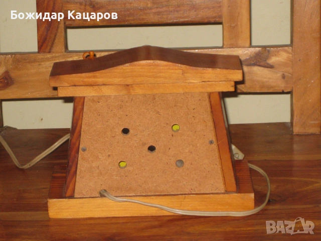 Стара, работеща декоративна лампа. Цена - 20 евро. Пращам по куриер. За София, може и лично да си я , снимка 4 - Антикварни и старинни предмети - 54174251