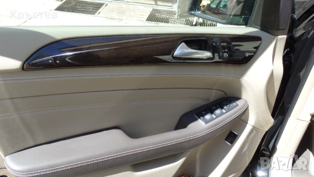 Mercedes-Benz ML 350 BLUETEC 4MATIC , снимка 9 - Автомобили и джипове - 54342872