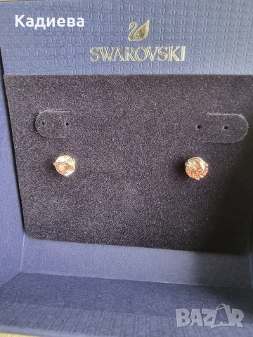 Обеци Swarovski с розов кръгъл кристал, с винт 