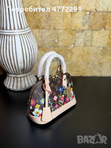 Чанта LV, снимка 4 - Чанти - 54043676