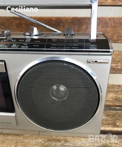 Радиокасетофон Sony Boombox  CFS-330S - Japan, снимка 8 - Радиокасетофони, транзистори - 54386278
