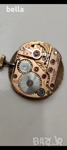 Функциониращ дамски работещ швейцарски механизъм Omega, калибър 244.