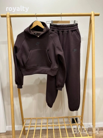 Nike Нов Дамски Ватиран Екип Найк Различни Цветове , снимка 3 - Спортни екипи - 54391583