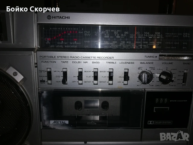Радиокасетофон Hitachi., снимка 4 - Радиокасетофони, транзистори - 54243971