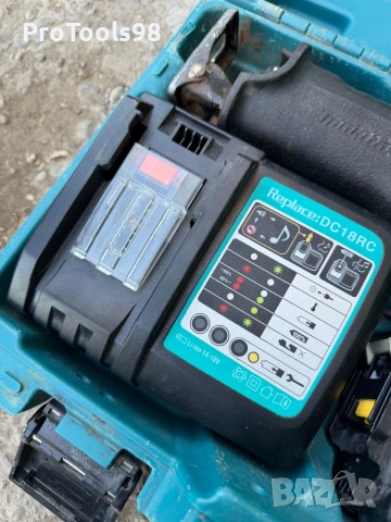 Makita DJR186 Саблен трион, снимка 4 - Триони и циркуляри - 54975533