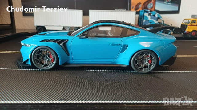 Мащабни модели коли 1:18 / GT-SPIRIT Ford Mustang GTD / MOTORMAX Nissan Skyline R34, снимка 6 - Колекции - 54911522