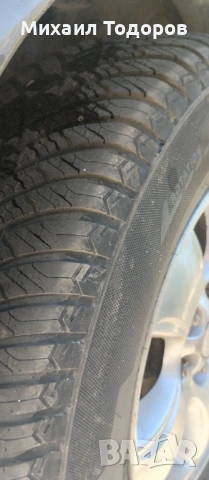 Mazda Tribut 3.0 Газ/Бензин, снимка 2 - Автомобили и джипове - 54372342