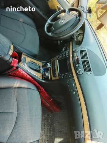 MERCEDES - BENZ Е280, снимка 4 - Автомобили и джипове - 55577390