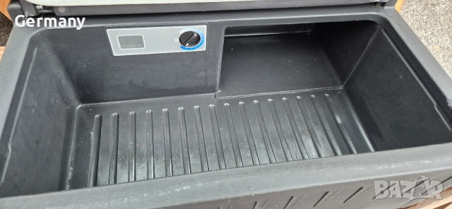 dometic хладилник за камион каравана кемпер mercedes 12v 24v, снимка 3 - Аксесоари и консумативи - 54058200