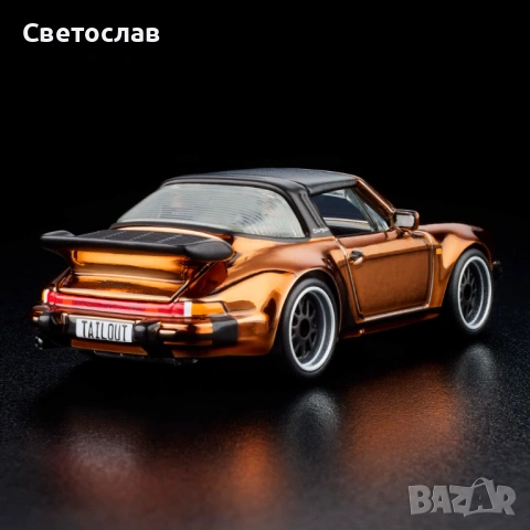 Hot Wheels RLC Exclusive 1988 Porsche 911 Targa Turbo With CHASE Version, снимка 4 - Колекции - 54812599