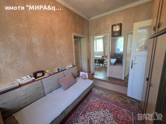 Самостоятелна къща с двор в кв. „Овчарски“, гр. Хасково, снимка 7 - Къщи - 54628253