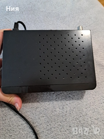 Антенов усилвател Strong hd tv, снимка 2 - Приемници и антени - 55244467